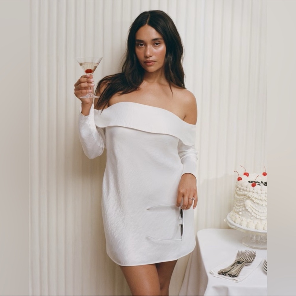 Abercrombie & Fitch Off Shoulder Mini Dress Large Tall NWT White Ivory Satin